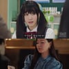 '4년만 복귀' 김사랑, 40대에 교복 입고..노안에 눈 침침 [SNL] [★밤TV]