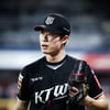 "타자가 날 끔찍하게 생각했으면" 조커 글러브 끼고 KK 완벽투, 곰들의 기세가 꺾였다 [잠실 현장]