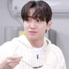 '19금 영상 빛삭' 남윤수, 이미지 회복 노린다..'父 신장이식' 효자 일상