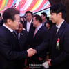 이승기, '처가 손절' 이후 근황..이재명 후보 손잡은 이유는? [스타이슈]