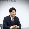 "롯데는 부모님, KT는 결혼생활... 감사한 마음뿐" KBO 대표 선행왕, 만원관중 축복 속에 그라운드 떠났다 [현장 일문일답]
