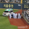 '홍창기와 충돌' LG 김민수 1군 말소, 문책성 아니었다... 염경엽 감독은 오히려 과제 주고 2군 보냈다 [잠실 현장]
