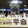 [포토] 모자 날리는 LG 세이커스
