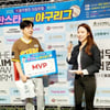개그맨 이성배, 타자로 4타점·투수로 노히트→연예인 야구 '오타니급' 활약