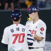 [포토] 고승민 '1,2위 타격전 실화냐'