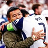 아버지 품에 안겨 펑펑 운 손흥민→해외도 '감동'... 축구팬들 "정말 멋진 장면"