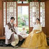 이지훈♥아야네 세가족 완전체 한복 화보..딸 손인사 '귀요미'