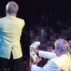 "무서웠어요" 이홍기, 한양대 에리카 무대 中 '꽈당'→앉아서 '능청 노래'[스타이슈]
