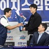 [포토] 이상민 '허씨 형제 달달하구만'
