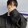 임시완, '정치색 논란' 차단..주먹+올블랙 패션 투표 인증샷