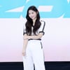 로아, 수줍은 첫 데뷔[★포토]