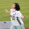 [포토] 수지 맞은 두산 '이래도 질래?'