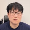 '친일' 웹툰작가 윤서인, 日서 '혐한' 당했다