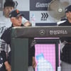 [포토] 김경문-김민호 '아직 늦지 않았다'