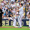 '사령탑 총력전 의지 안 전해졌나' 실수 연발 2위 LG, 9위 두산에 5-6 패배... 공동 선두 기회 놓쳤다 [잠실 현장리뷰]