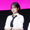 조유리, 초록 체육복 벗고 세련되게[★포토]