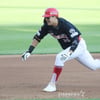 [포토] 김석환 '파워 슬라이딩'