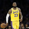 'NBA 79년 역사 최초' 르브론, 무려 23번째 시즌 뛴다 "레이커스 행보 주시한다"