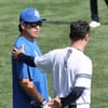 [포토] 조성환-강민호 '체크스윙 유감'