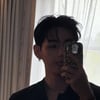 방탄소년단 뷔, 명품 C사 디렉터와 샴페인 파티.."웰컴 투 파리"