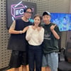 코요태 신지·빽가, 논란 속 따봉 포즈+어깨 터치..'끈끈한 팀워크' 증명[스타IN★]