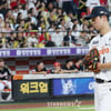 [포토] 고개 떨군 엄상백