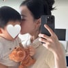'아들맘' 손연재, 거울 앞..MZ 엄마의 뽀뽀사진