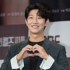 강기영 '사랑스런 손하트'[★포토]