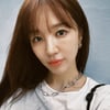 윤은혜, 빨간 치마+얼짱각도 셀카..역시 '원조 요정'[스타IN★]