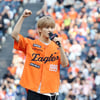 [한번에쓱]마운드에 당당하게 '이글스 승리요정 될거야!' NCT 마크