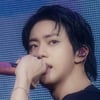 "방탄소년단 진은 천재, 천재 그 자체" 솔로 투어 해외 매체 잇단 호평