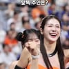 [영상]아웃송 김연정 깜놀하게 만든 '팔뚝 주인은 누구?'