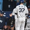 "고참들 나가면 다 잘 쳐야 하나" 사령탑 위로→NC 베테랑들 동반 활약으로 보답... "차근차근 따라가 응집력 보여줘" [수원 현장]