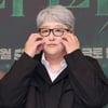 포즈 취하는 '사마귀' 변영주 감독[★포토]