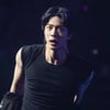 Джин — первый азиатский артист с полностью распроданными концертами в Amalie Arena (США). Тампа устроила ему фиолетовый приём