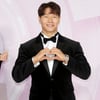 キム・ジョングク、一般女性と結婚発表…「62億ヴィラ新居は事実だった」