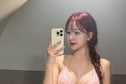 '베이글女 유망주' 치어리더, 과감한 핑크빛 비키니 자태