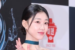 하윤경 '미스 언더커버 보스' 주연 꿰찼다..박신혜·고경표와 호흡