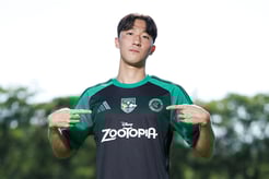 '디즈니코리아와 협업' 팀 K리그, 뉴캐슬 유나이티드전 유니폼 공개... 16일부터 예약 판매 개시