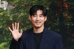 '연하 CEO 아내♥' 윤계상 "진짜 인연 따로 있어, 돈은 내가 더 번다"