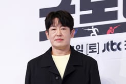 허성태, '오징어게임' 흥행 후 공황장애 고백.."사지가 떨려 방송 하차"[놀뭐][별별TV]