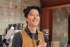 이동건, 제주도 카페 '실시간 연예인 맛집' 등극..이진욱도 응원