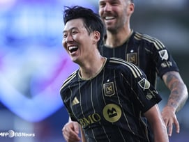 "토트넘·대한민국 레전드의 감아차기" 손흥민 환상 프리킥 골, MLS 이주의 골 선정→'60.4% 압도적 지지'