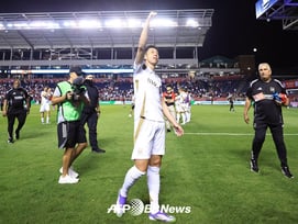 美축구 레전드 확신 "손흥민, 지루처럼 실패하지는 않을 것"