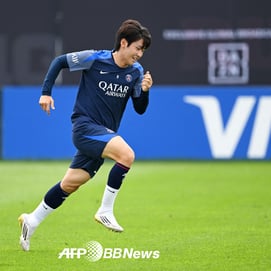 '박지성 이후 17년 만' 이강인, UEFA 슈퍼컵 출격 준비