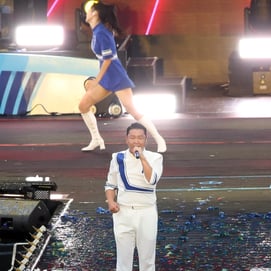싸이 '흠뻑쇼' 티켓 80장 수수 의혹.."현직 소방관 직위해제"