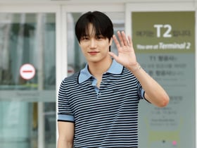 엑소 카이 '멋진 인사'[★포토]