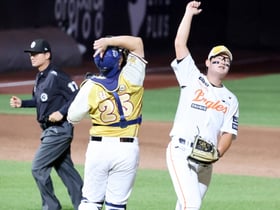 [포토]'나눔올스타 승리 지켰다!' 김서현