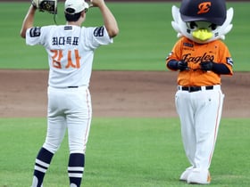 [한번에쓱]'최다득표! 감사합니다' 김서현