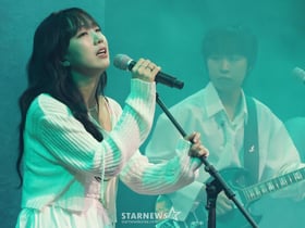유다빈밴드 '몽환적인 무대'[★포토]